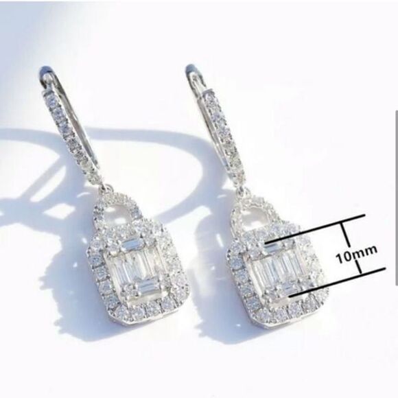 The Gatsby Earring drop in silver & zirconium drop earrings - Picture 3 of 6